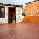 Dos Habitacion Independientes Con Bano Compartido